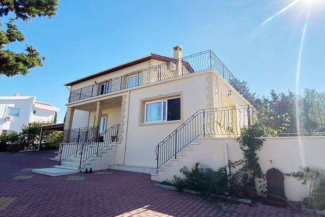 Thumbnail Villa for sale in Ozanköy, Kazafani, Kyrenia, Cyprus