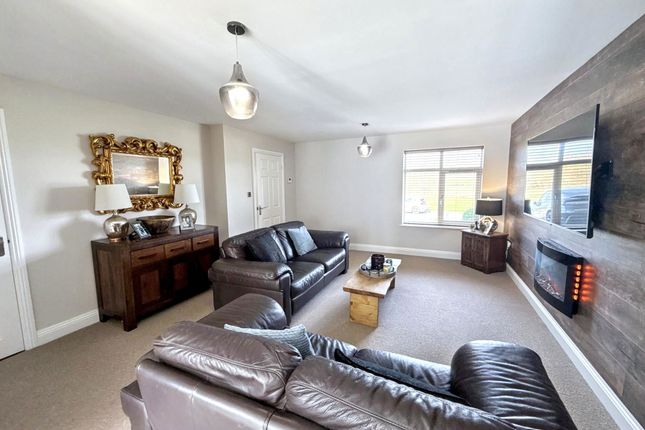4, Whitton Court, Durham photo 3