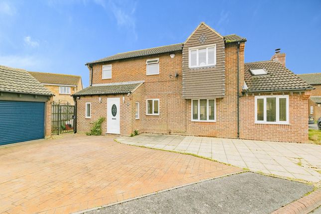 Thumbnail Detached house for sale in Blackbird Way, Lee-On-The-Solent