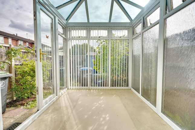 8, Ladywell Prospect, Sawbridgeworth photo 3