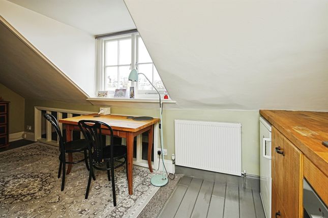Flat 6, 48, Montpelier Road, Brighton photo 4