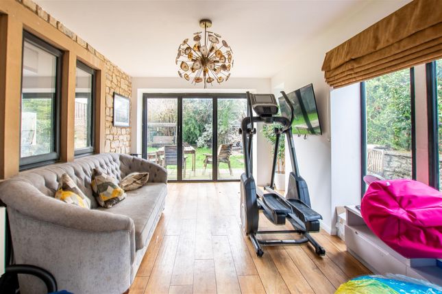 Staddlestones, 5, Saltford Court, Bristol photo 3