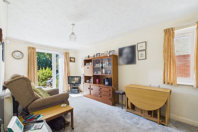 Flat 2, Pentyre Court Vicarage Road, Bude photo 3