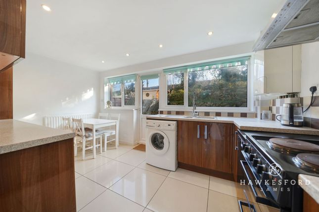 100 Millfield, Sittingbourne photo 4