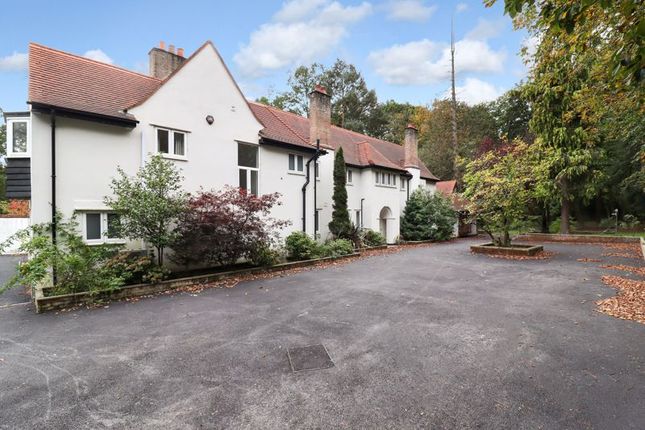 Thumbnail Detached house for sale in London Road, Windlesham