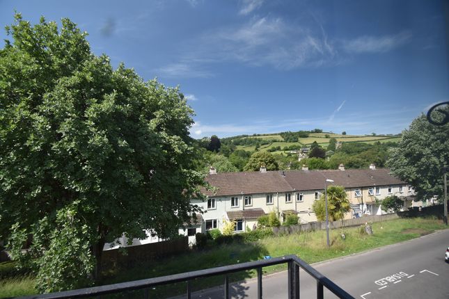 95a, Elmhurst Estate, Bath photo 4