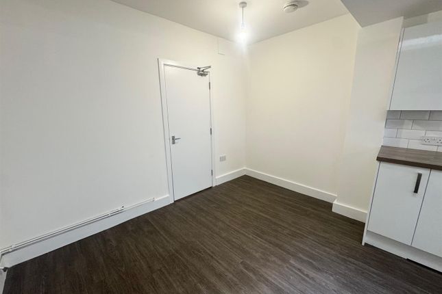 40, Riley Road, Brighton photo 4