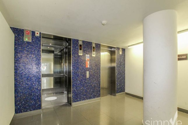 Vantage Building, Station Approach Hayes Middlesex photo 5