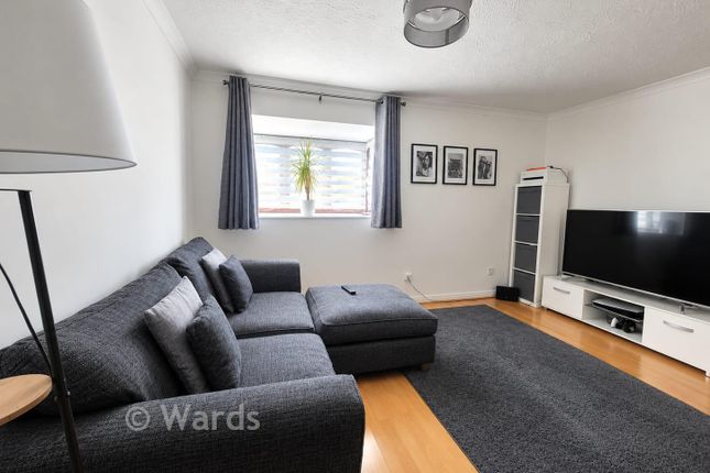 Warnett Court, Willowside, Snodland photo 4