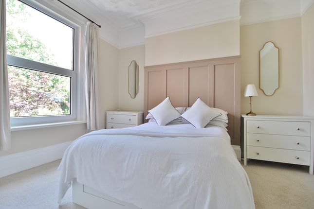 Flat 2, 36, Outram Road, Southsea photo 4