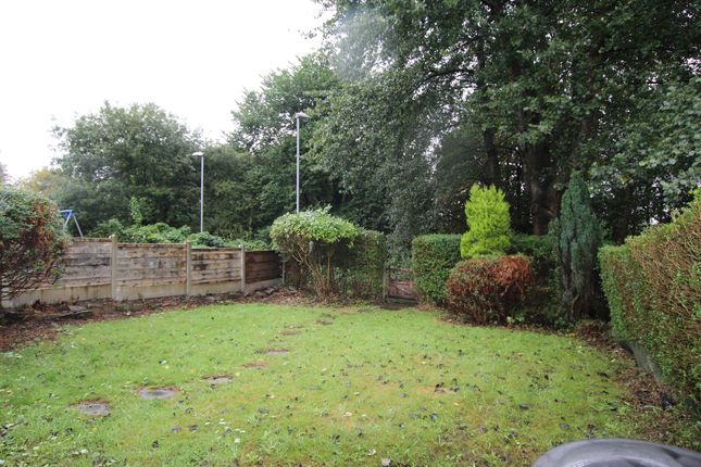 11 Geneva Terrace, Rochdale photo 4