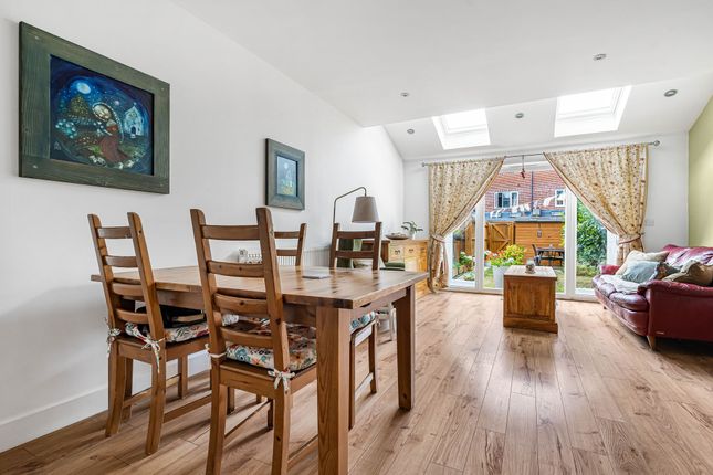 12 Chenille Drive, High Wycombe photo 4