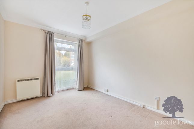 Worcester Road, Sutton photo 5