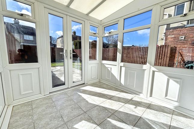 19, Meldon Gardens, Gateshead photo 5