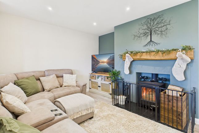 65 Highfield Close, Crediton photo 3