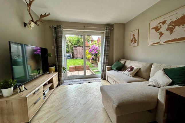 5, Corinna Gardens, Dibden photo 2