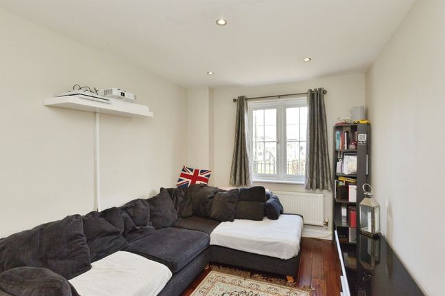 16, Goodrich Green, Milton Keynes photo 4