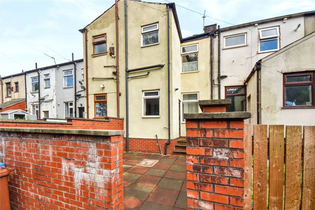 225, Higginshaw Lane, Oldham photo 4