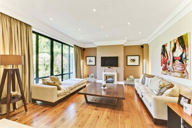 12, Spicers Field, Oxshott photo 4