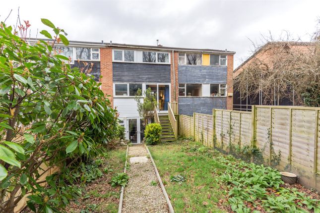 Town house for sale in Northover Road, Bristol