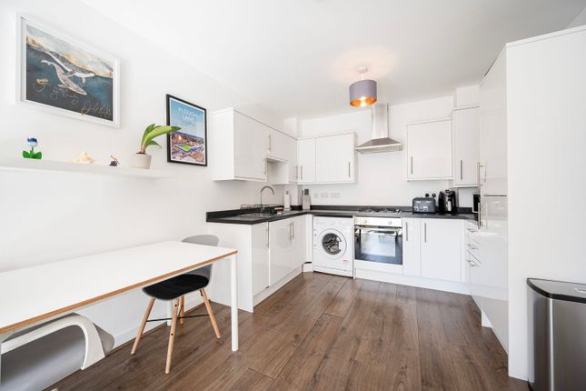 Cudworth Street, London, E1, Bethnal Green photo 3