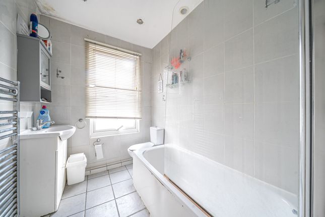 13 Davidson Road, Croydon photo 4