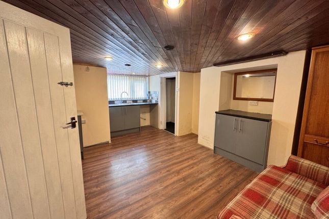 17, St Hildas Mount, Leeds photo 4