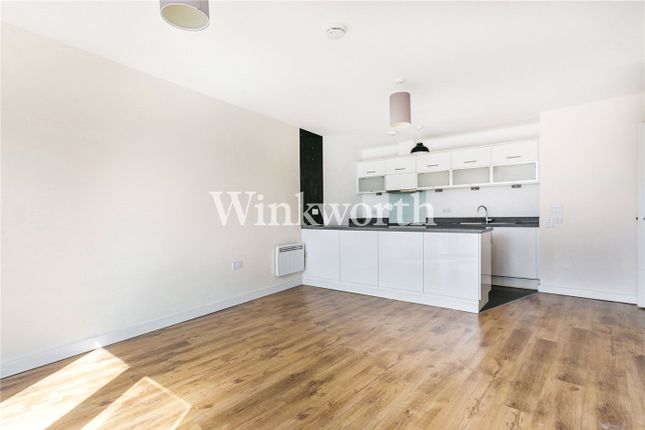 32, Arc Court, London photo 4