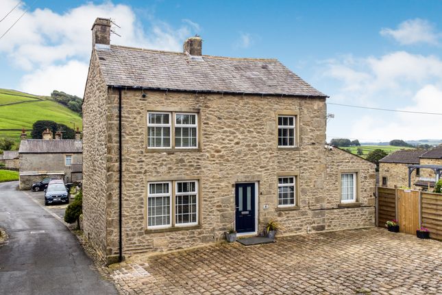 Thumbnail Detached house for sale in Commercial Street, Settle