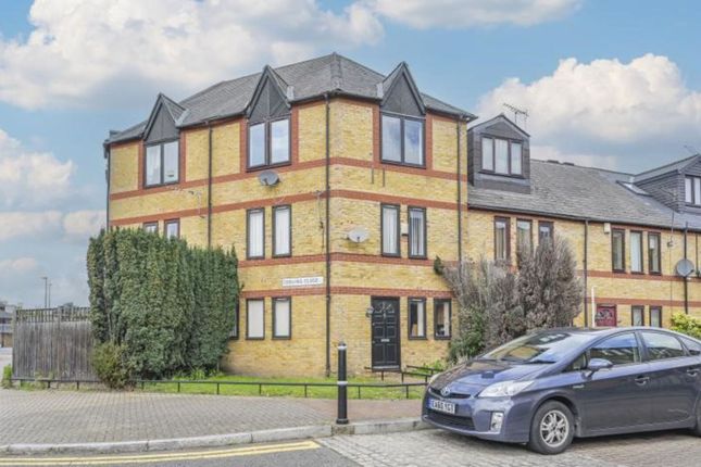 Studio flat on Codling Close, Wapping, £1,600/mo