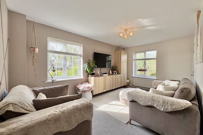 3, Merino Court, Thornton photo 2