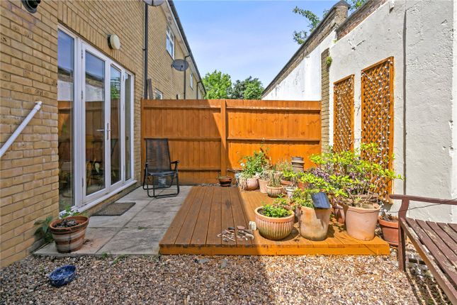 Detached house to rent in Clifden Mews, London