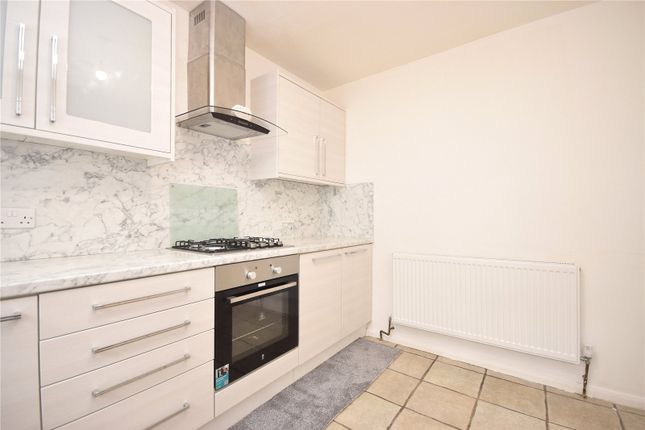 8, North Way, West Yorkshire photo 3