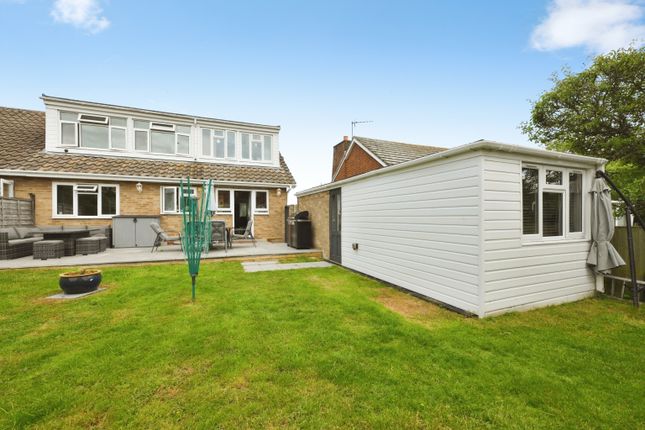 63, Holbeck Lane, Waltham Cross photo 4