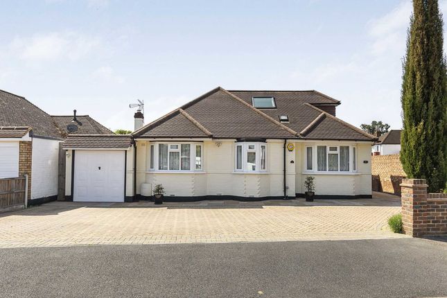 Thumbnail Bungalow for sale in Kilmiston Avenue, Shepperton