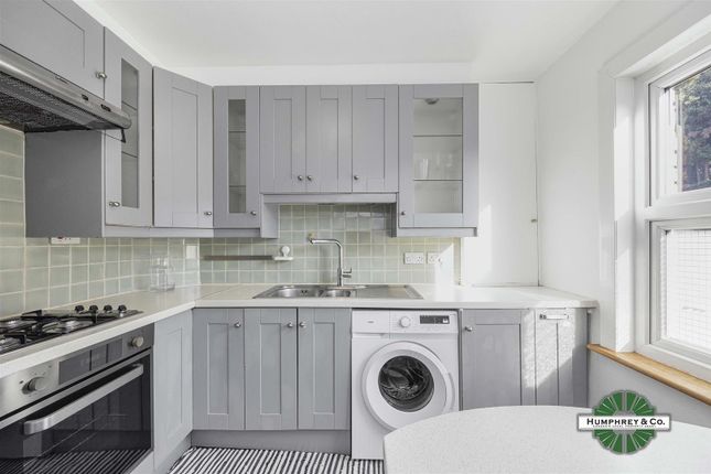17B  Ambleside Road -006.Jpg