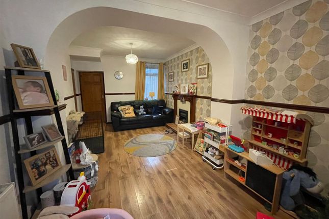 16a, Marble Hall Road, Llanelli photo 3