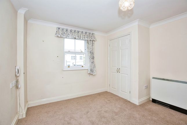 Flat for sale in South Street, Yeovil
