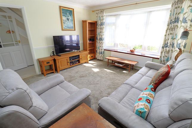32, Burntwick Drive, Lower Halstow photo 2