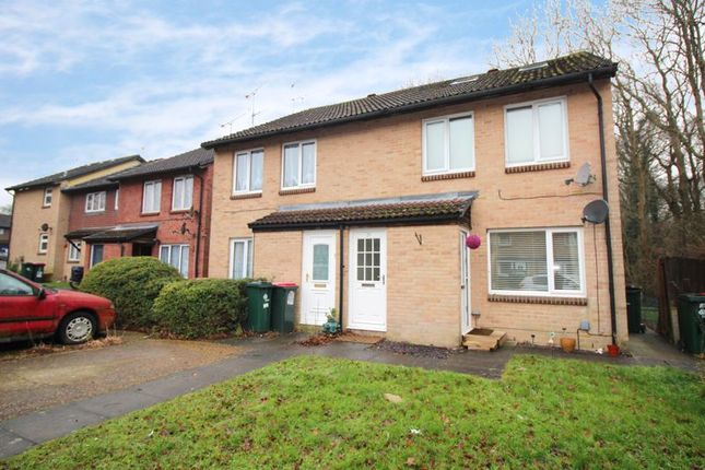 Thumbnail Maisonette to rent in St. Andrews Road, Ifield, Crawley