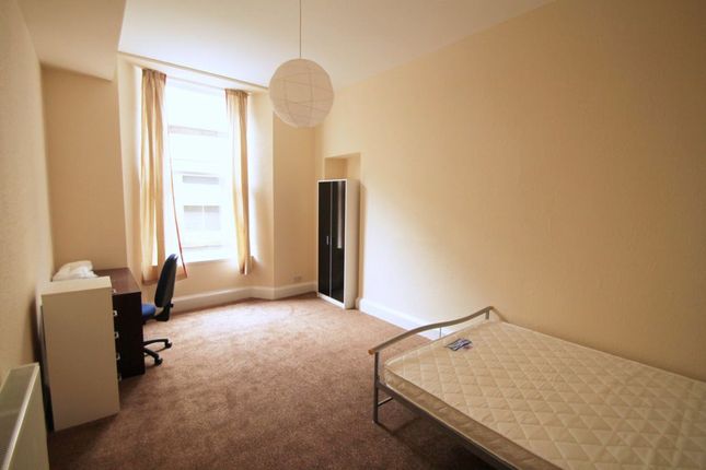 Thumbnail Flat to rent in Union Street, Dundee, Dundee