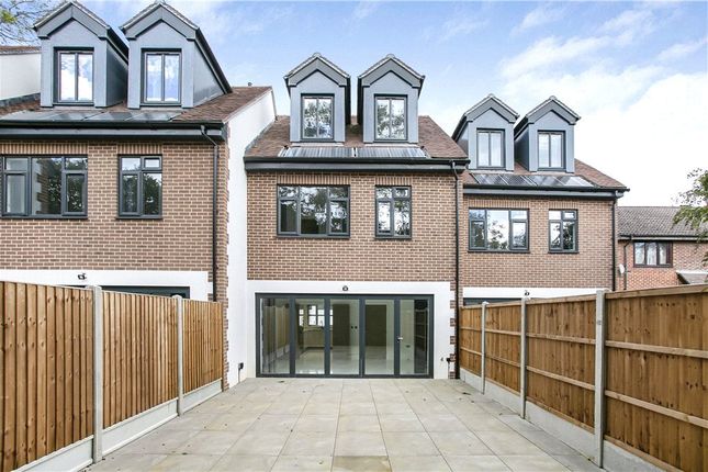 Terraced house to rent in Langford Close, Guildford