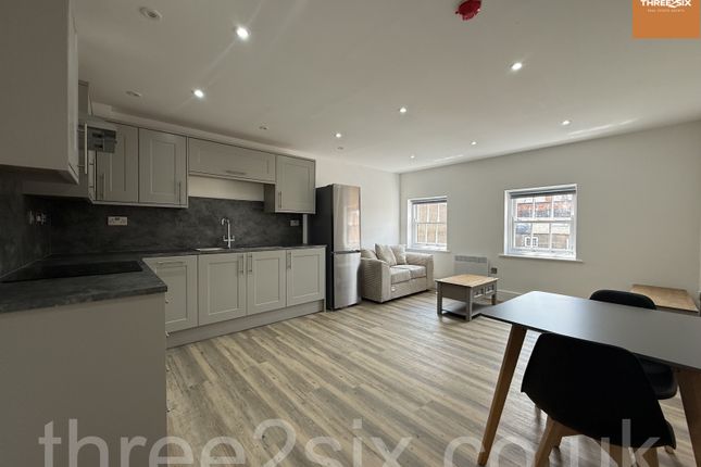 Flat 1, 72 Great Hampton Street, Birmingham photo 3
