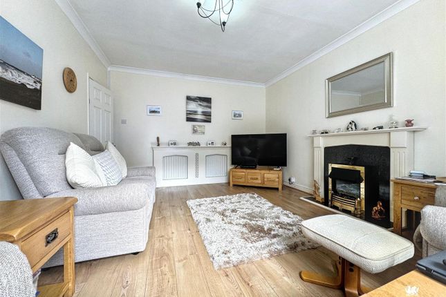 10, London Road, Pembroke Dock photo 2