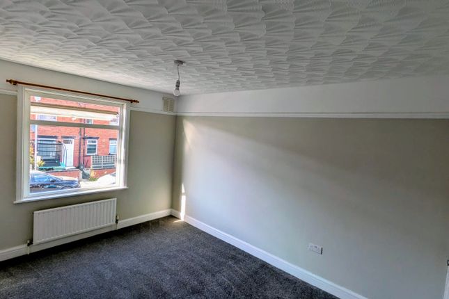 5, Marsden Place, Leeds photo 4