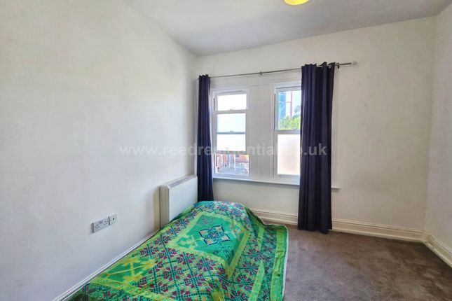 2, ,    Clifton Road, Southend On Sea photo 5