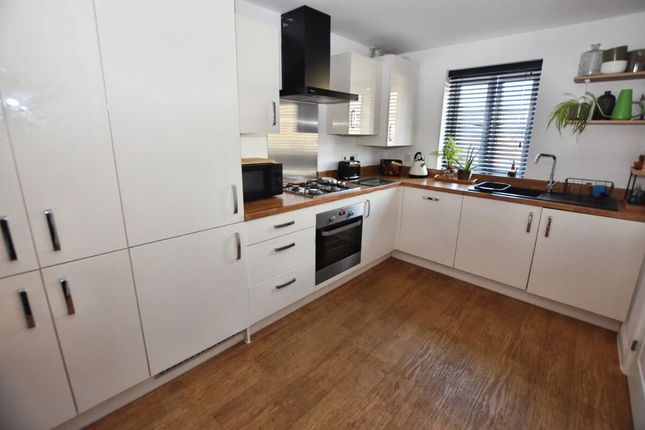 4, Baron Way, NEWTON ABBOT photo 4