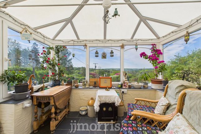 Front Porch / Conservatory