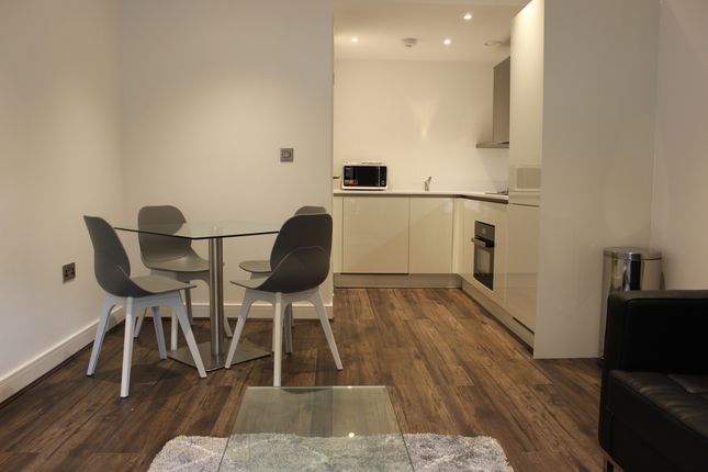 Apartment 406, Birmingham photo 4