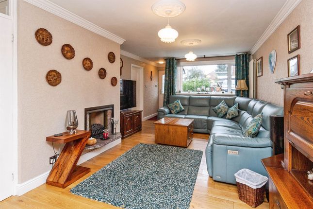 6, Amblefield Way, Stafford photo 2